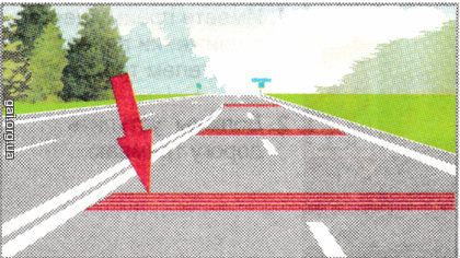 Поперечные красные полосы на проезжей части предупреждают о приближении к: