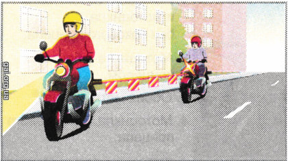 Буксировать мотоцикл в населенном пункте: