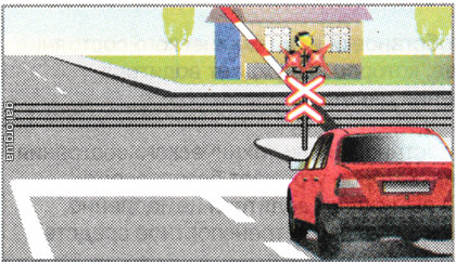 Красные мигающие сигналы светофора движение: