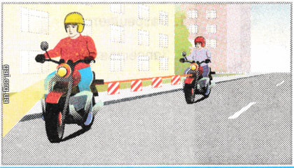 Буксировать мотоцикл в населенном пункте: