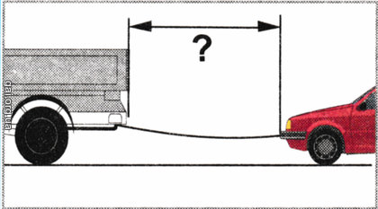Какой длины должна быть гибкая сцепка не имеющая световозвращающего покрытия, и необходимо ли ее обозначать при буксировке?