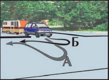 По какому пути из обозначенных стрелками водителю автопоезда разрешается выполнить поворот направо?