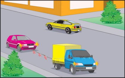 З якою максимальною швидкістю дозволяється рух при буксируванні вантажним автомобілем механічного транспортного засобу?